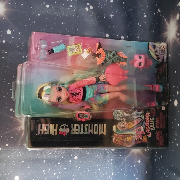 Monster High Doll Lagoona Blue Neptuna G3 2022 - Picture 2 of 5